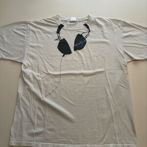 Vintage Hard Rock Cafe White Tee with Headphone Graphic